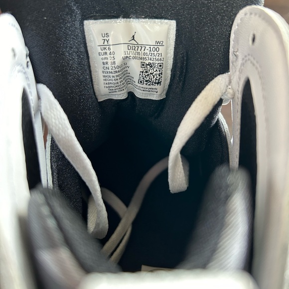 Air Jordan 7 Retro Flint 2021